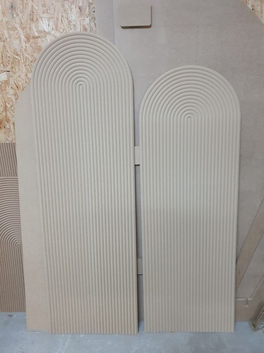 Małe ścianki ryflowane.