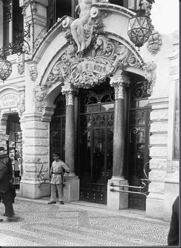 Lisboa Nazi, de Sérgio Luís de Carvalho Portes Grátis