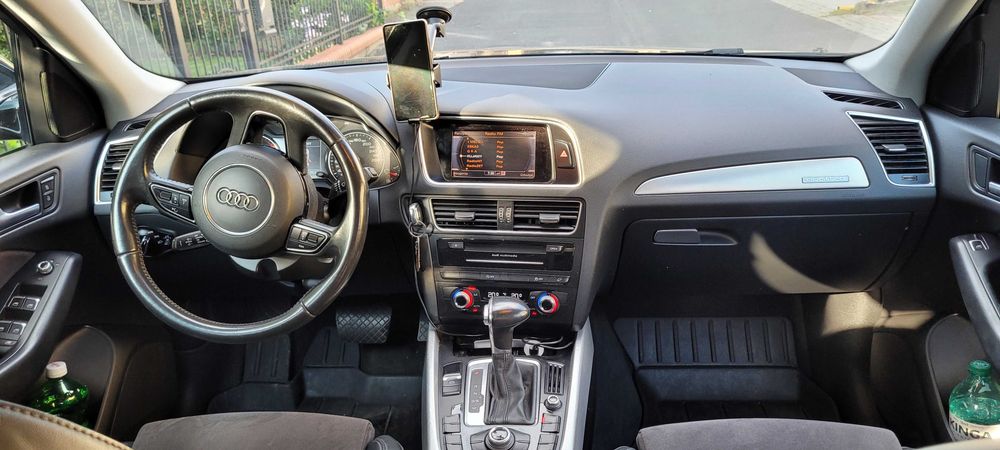 Samochód osobowy audi q5 quatro