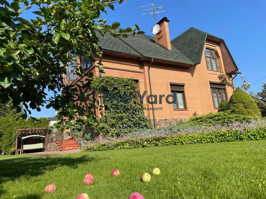 Продаж будинку біля ріки Десна котедж Зазим'я Зазим'я-Сади Погреби