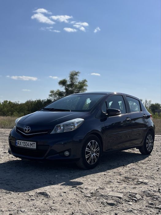 Продам автівку TOYOTA