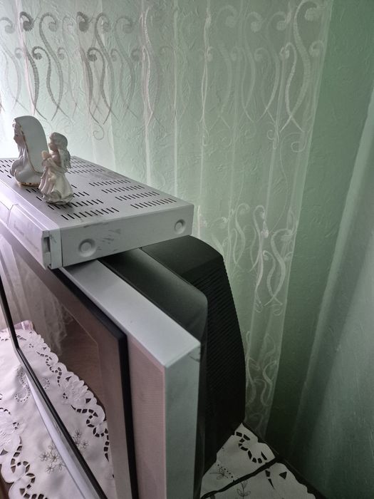 Продається телевізор із тюнером