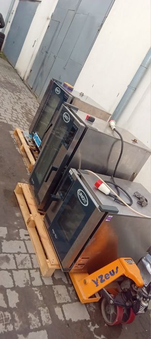 Пароконвектомат UNOX XEVC 1011E1R