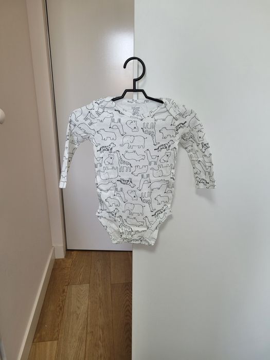Carter's Białe Body z Długim Rękawem Wzór r. 74 9M