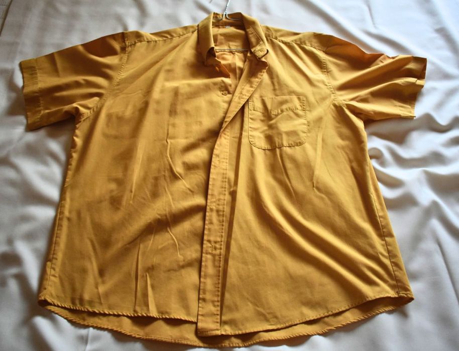 Camisa Homem Mostarda