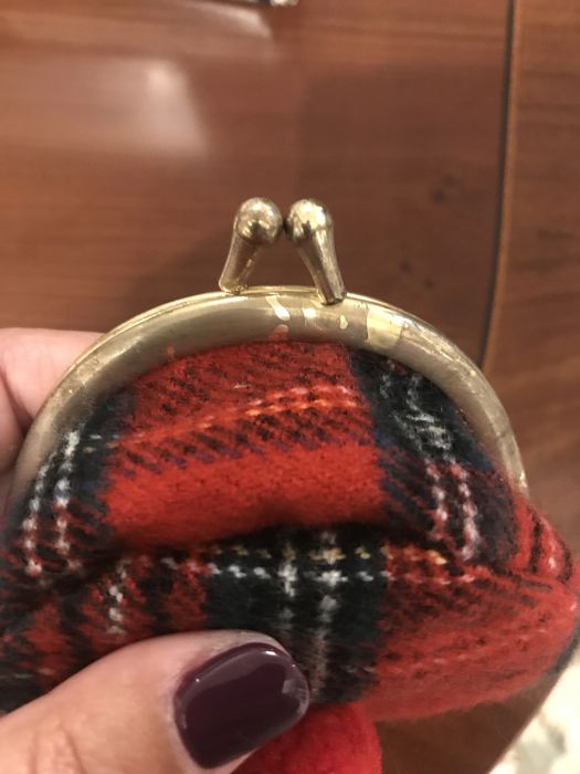 Porta-moedas em forma de chapéu