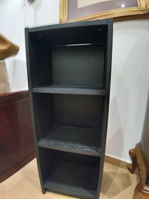 Estante Billy IKEA preta