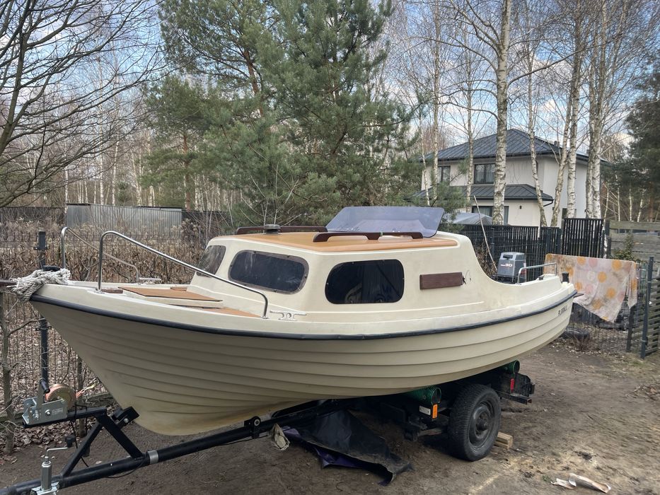 Łódz kabinowa ,wedkarska, Kormoran