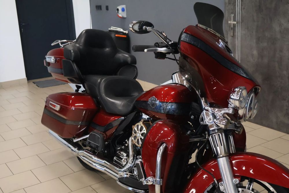Harley-Davidson FLHS Electra Glide LIMITED 2014 ABS street glide road glide Screaming