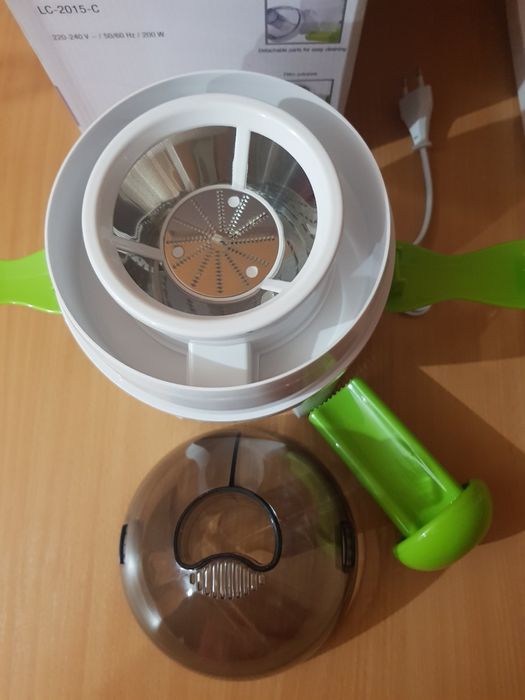 Новая соковыжималка компакт