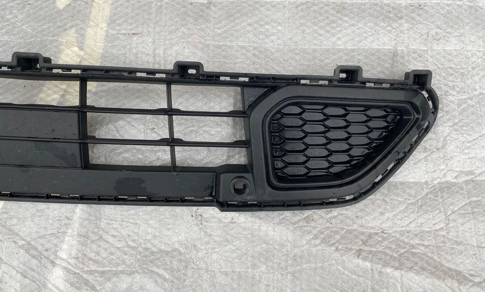 Ford Transit Custom Lift kratka atrapa środkowa zderzaka przód idealna
