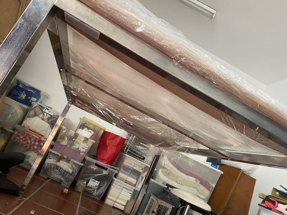 Mesa de vidro impecavel