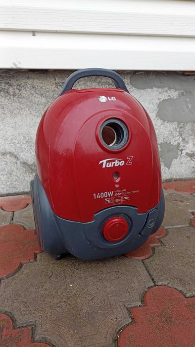 пилесос з європи