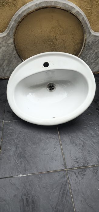 Bacia Roca Com bancada em Pedra para lavatório conjunto completo