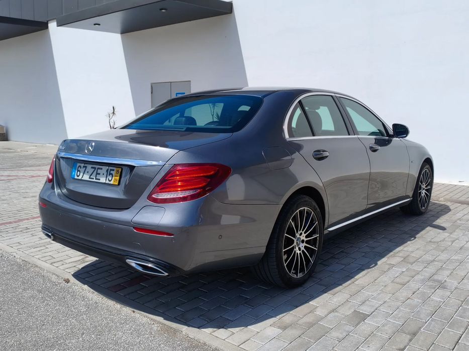Mercedes-Benz E 300 de AMG Line