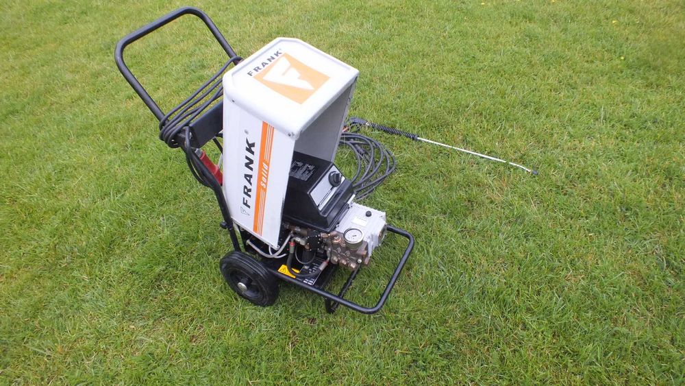 Myjka ciśnieniowa Karcher  Frank Solid NP15/16-210 korbowodowa 200 BAR