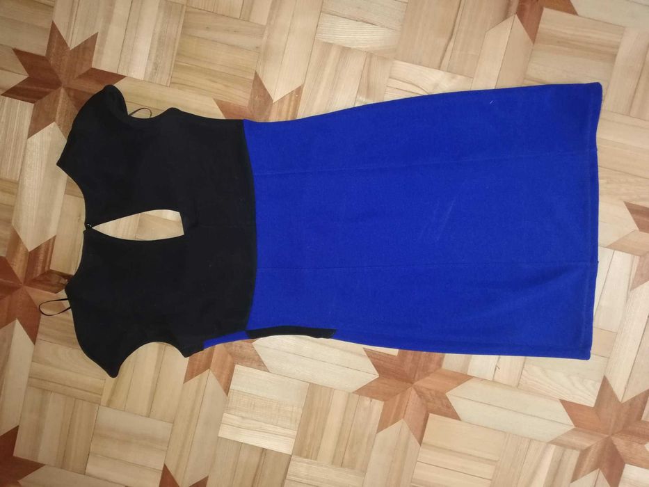 Sukienka ołówkowa rozm.38