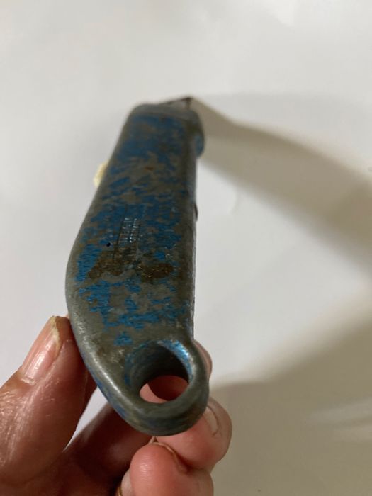 Vendo ferramenta antiga