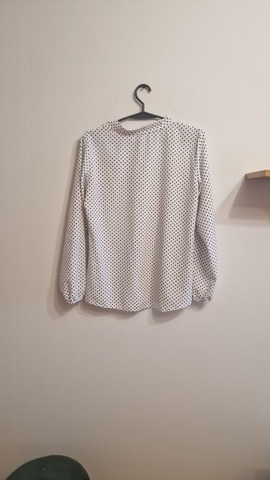 Koszula damska w kropki galowa biała elegancka