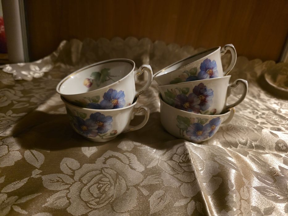 Filiżanki chodzież