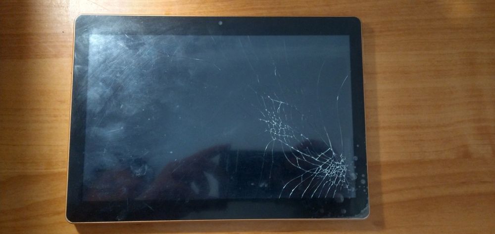 Планшет TS-M704A (на запчасти)