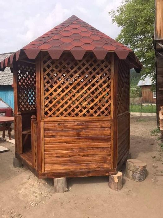 Альтанка деревяна