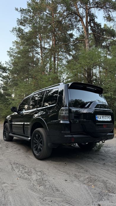 Mitsubishi Pajero Wagon 2018 3.0 газ - бензин