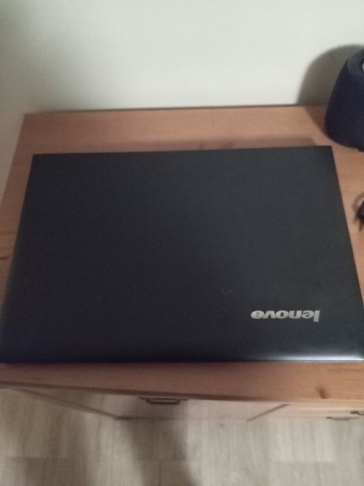 Laptop sprzedam          .