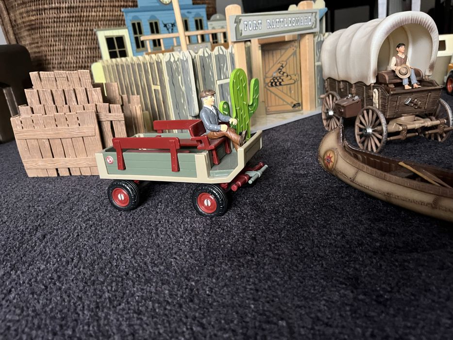 Fort carroças jipe e atrelado para cavalos