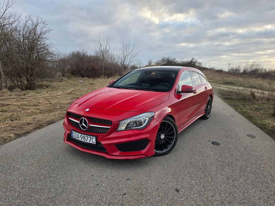 Mercedes-Benz CLA AMG Line Automat Panorama Bi-Xenon Parktronik