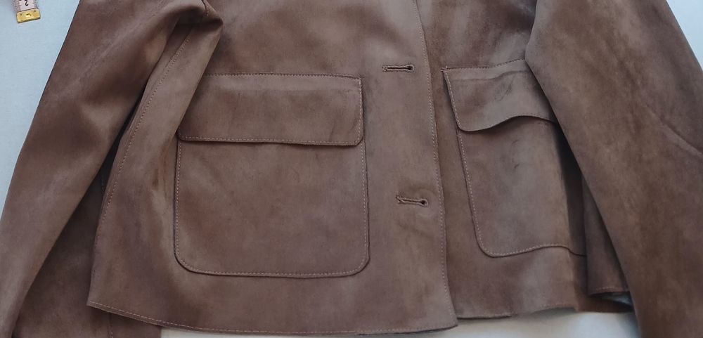 Стильна курточка -піджак