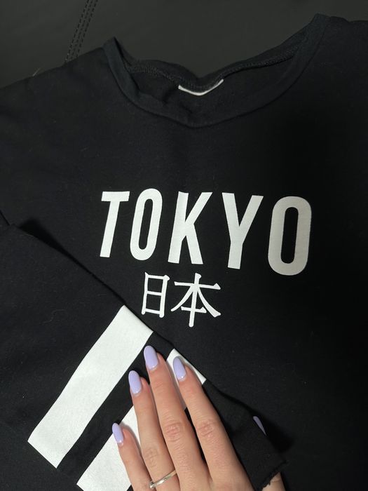 moletom curta Tokyo preta