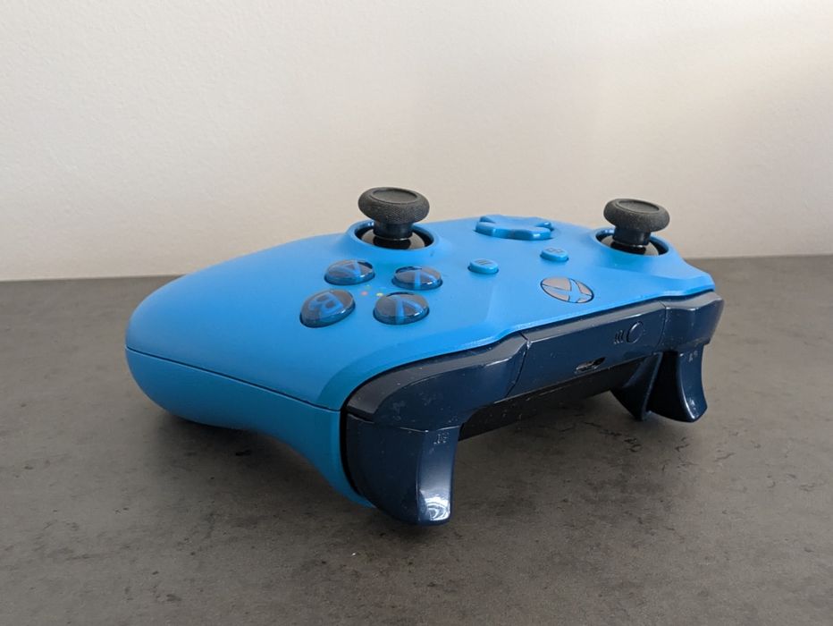 Pad Xbox One Series Niebieski
