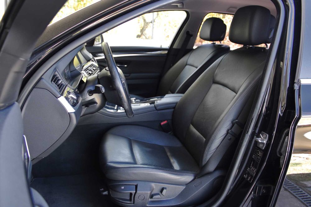 BMW 520D Touring Auto 2.0 184CV (234€/mês)