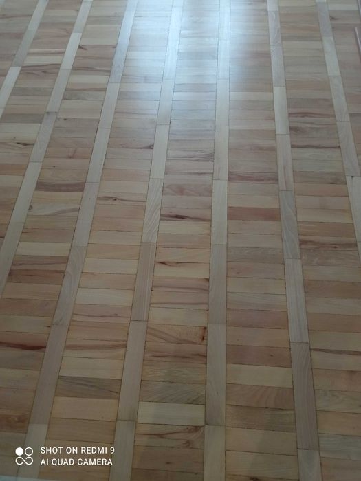 Cyklinowanie parkietu