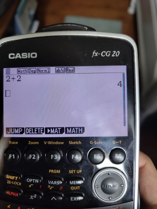 Calculadora Gráfica Casio fx-CG 20