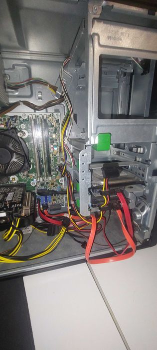 Komputer  i5 / GTX 1660 / SSD + HDD / Windows 10