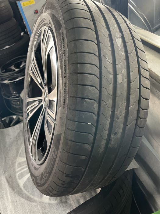 Pack jantes e pneus usados 18 Originais Mercedes Vito