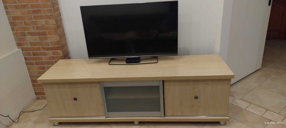 Szafka pod telewizor komoda RTV solidna