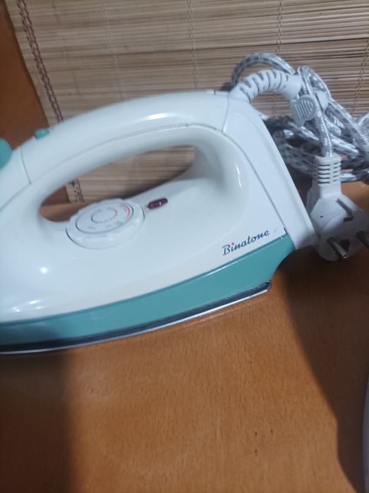 Утюг робочій сучасний