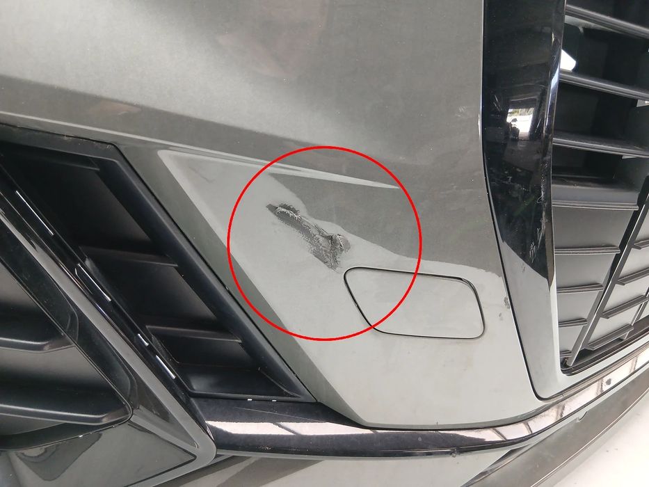 Pára-choques frente AUDI Q3 (F3B)
