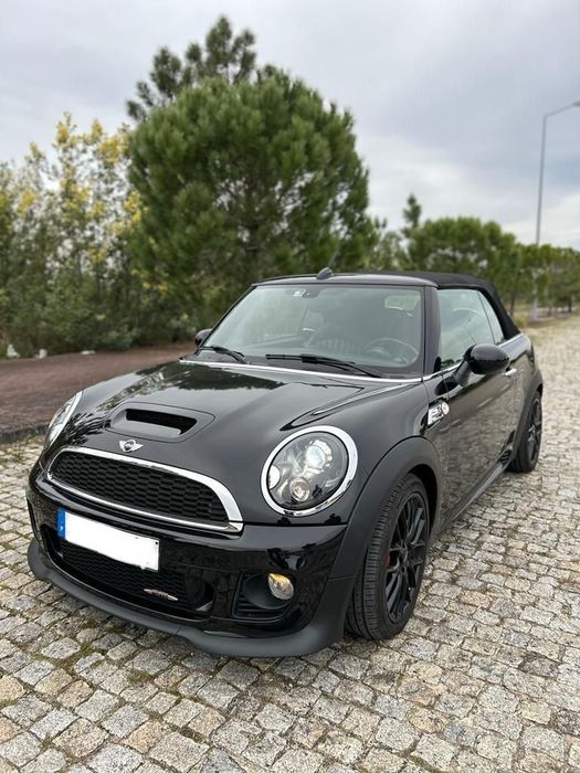 MINI Cabrio John Cooper Works
