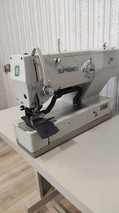 Петельна машина Supreme CSM-1790-CS-S (в ідеальному стані).