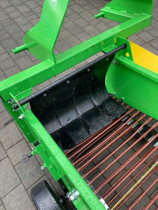 ГАРАНТІЯ \ Картоплекопалка транспортерна 1-р BOMET