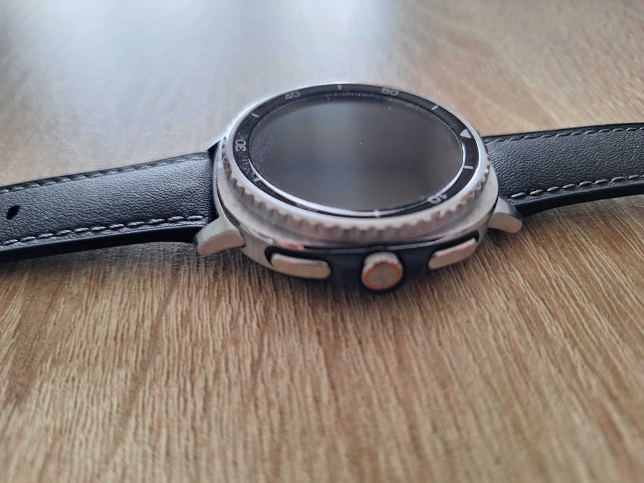 Galaxy watch 8 preto