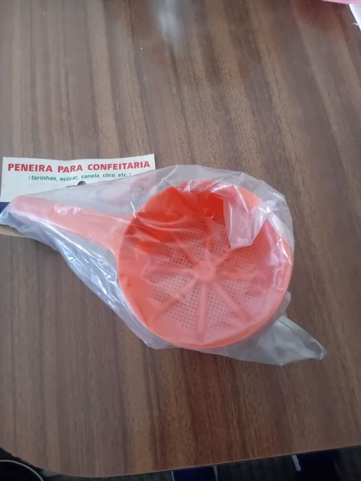 Peneira pastelaria