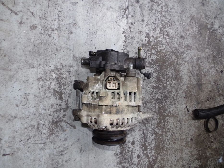 Alternator Mitsubishi L200 Pajero 2.5 TD 2004r