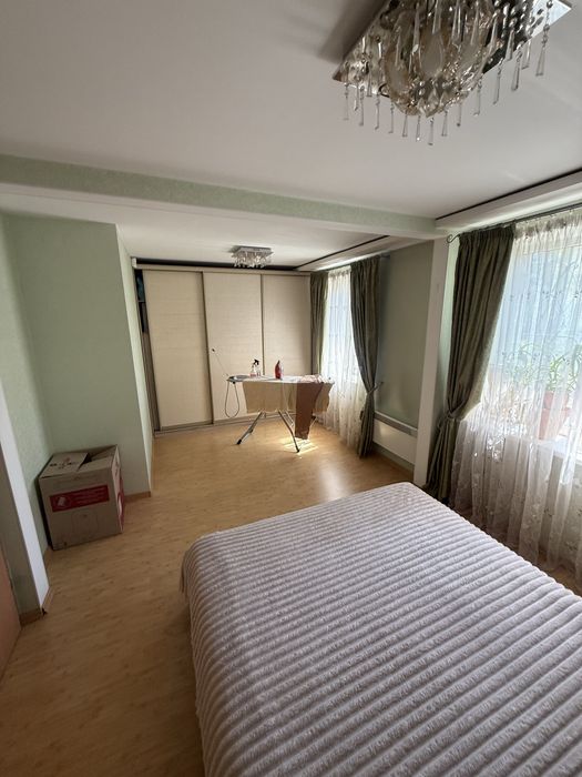 Продам 3-ком кв Центр города