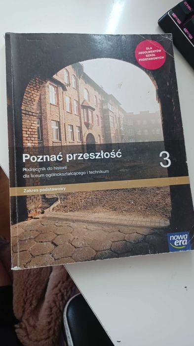 Historia poznać przeszłość klasa 3