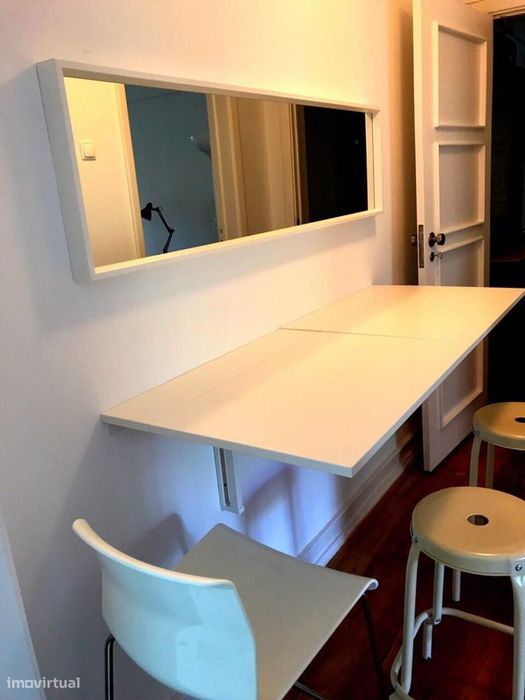 Quarto - localizado em Alameda Lisbon
